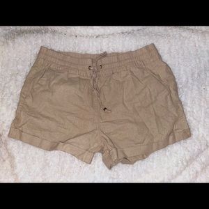 Khaki kids shorts size L